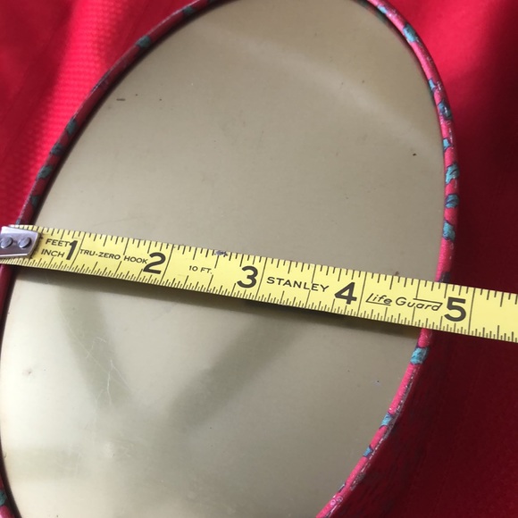 Vintage Stacking/Nesting Tins - Picture 15 of 16